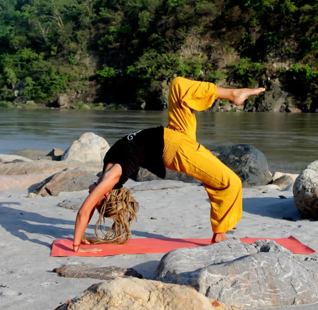 100 Hour Yoga Teacher Training in Rishikesh